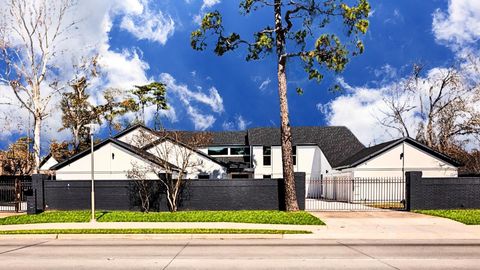 Photo of 12564 Memorial Drive, Houston, TX 77024 (MLS # 58282737)
