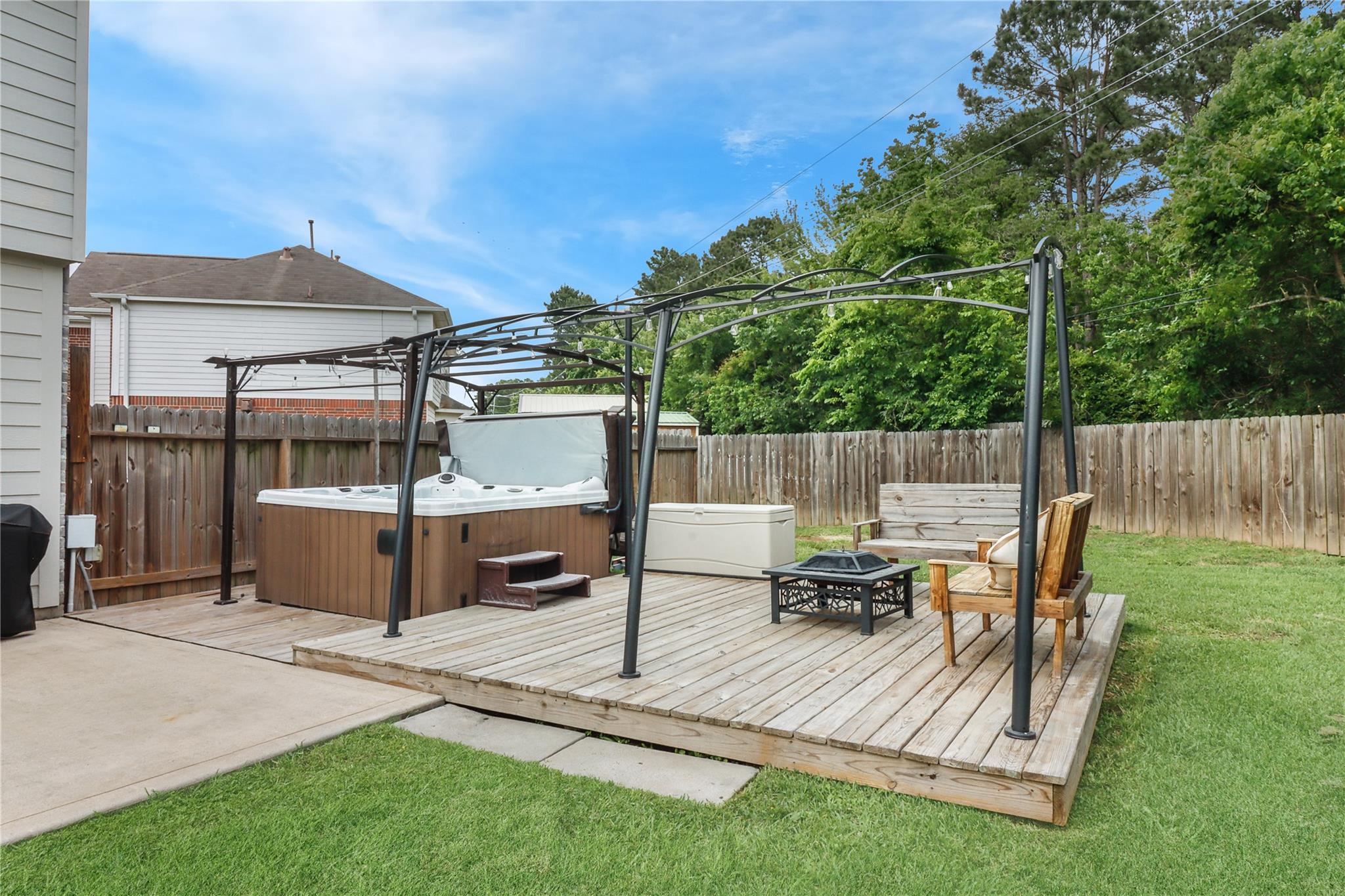 1830 Sun Point Court