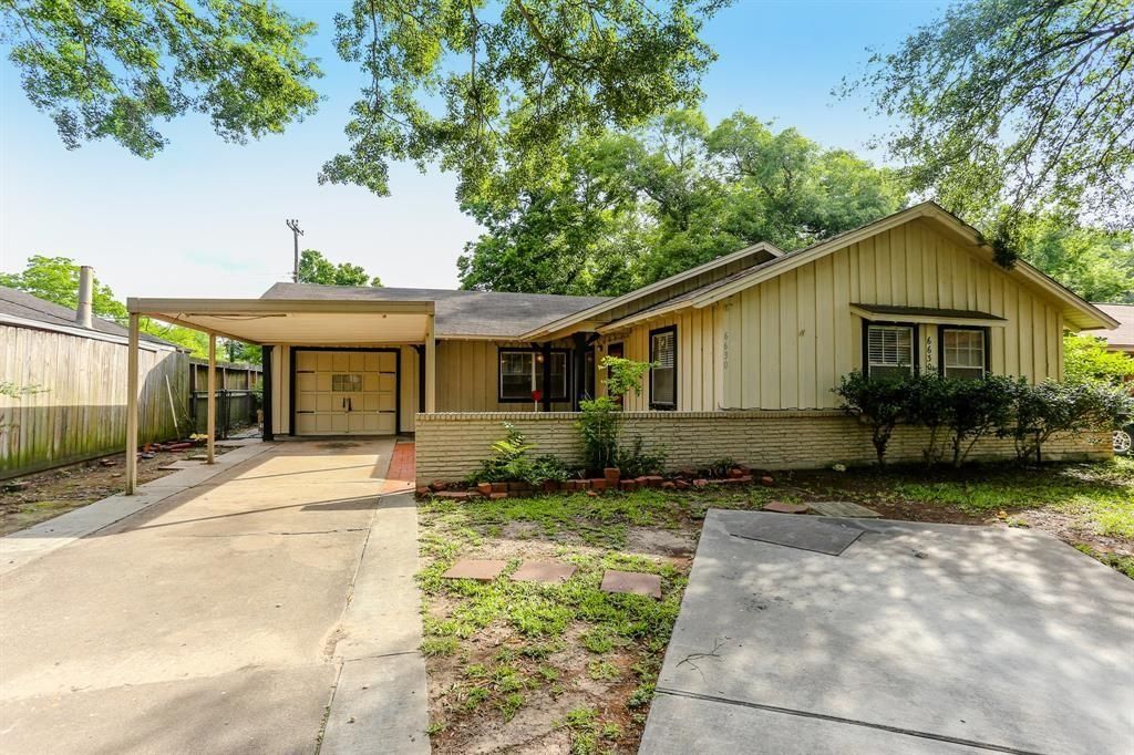 Photo of 6630 Neff Street, Houston, TX 77074 (MLS # 4291840)