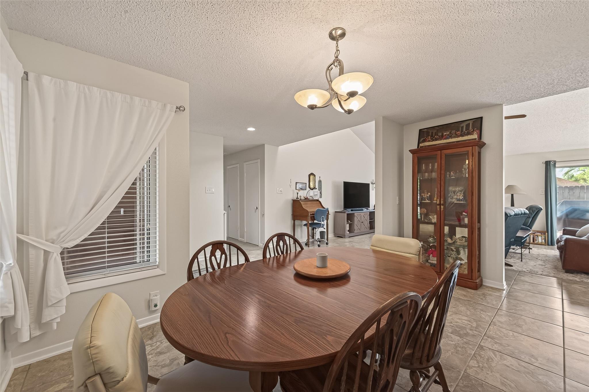 6903 Norvara Trail