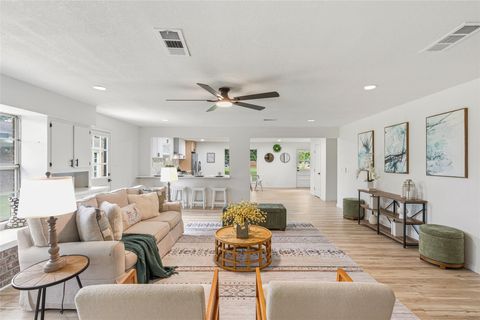 Photo of 15903 Hickory Drive, Alvin, TX 77511 (MLS # 67088403)