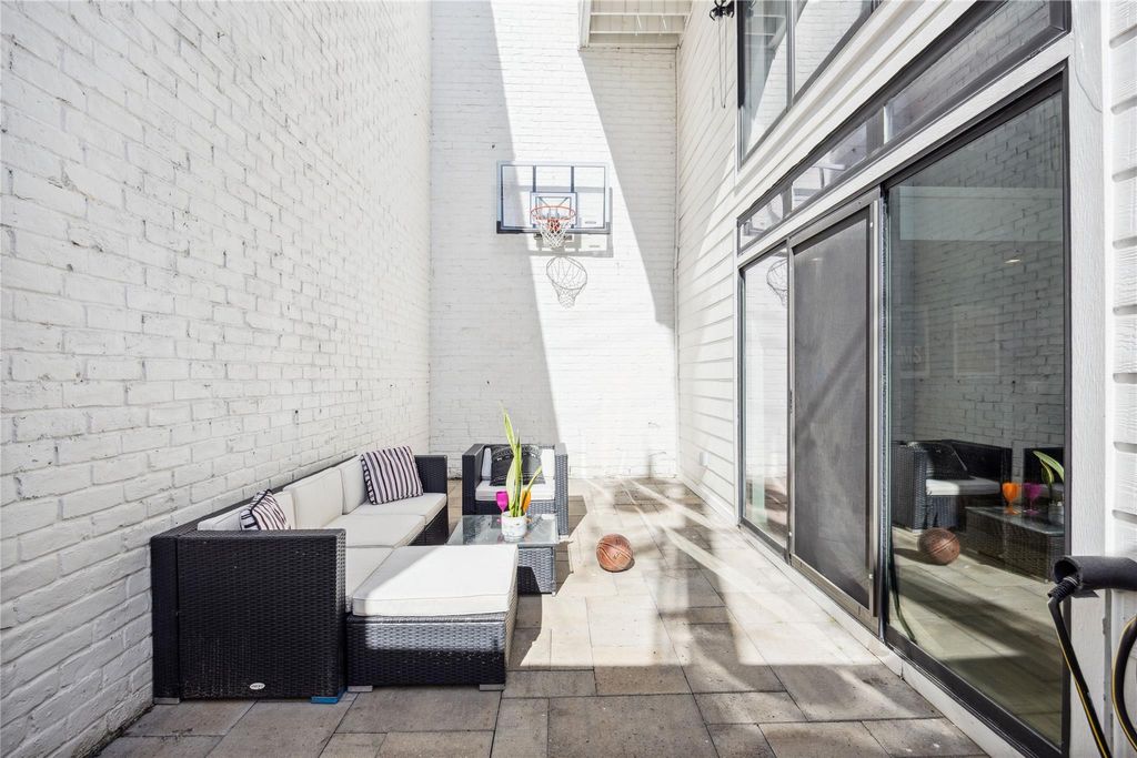 Photo of 3520 Mount Vernon Street, Houston, TX 77006 (MLS # 69526334)