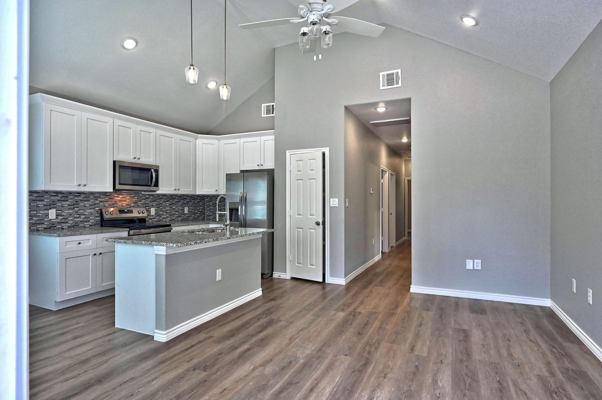 11913 Nelwood