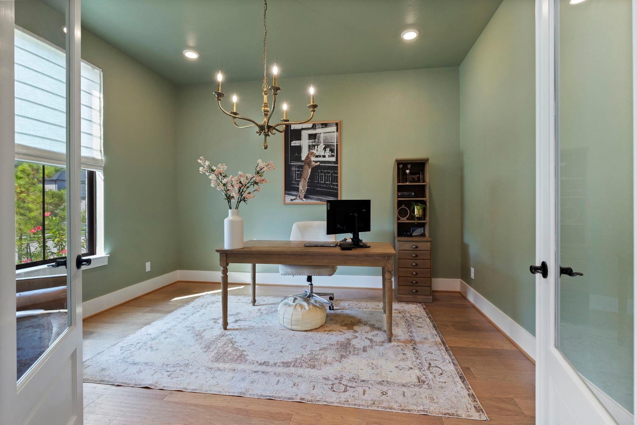 4118 Pleasant Ridge Drive