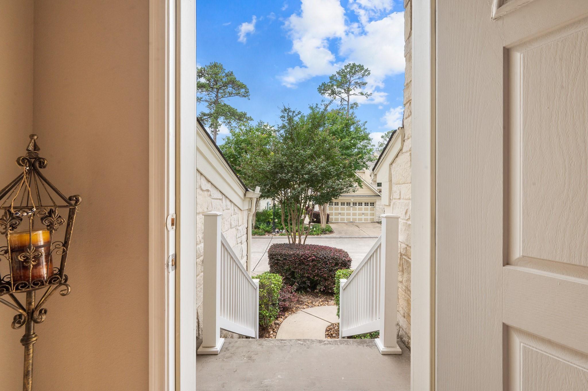 13600 Breton Ridge 25E