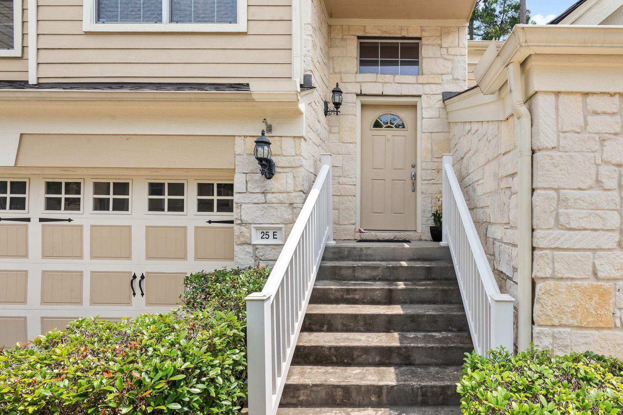 13600 Breton Ridge 25E