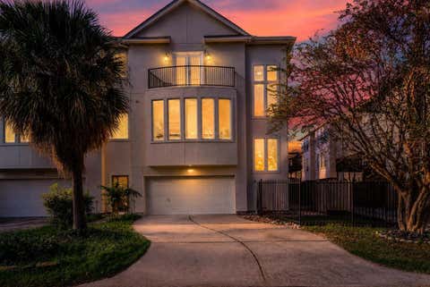Photo of 1505 Roy Street, Houston, TX 77007 (MLS # 66689853)