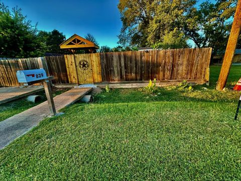 829 Timkin Road Tomball TX 77375
