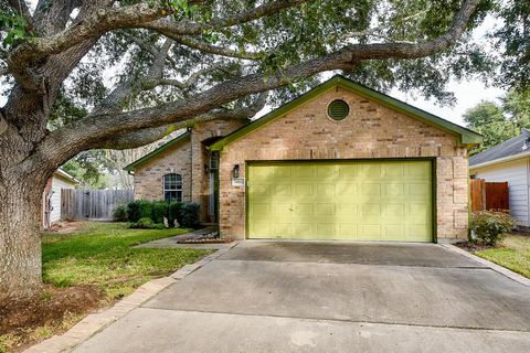 Photo of 34502 Park Green Grn, Brookshire, TX 77423 (MLS # 85284897)