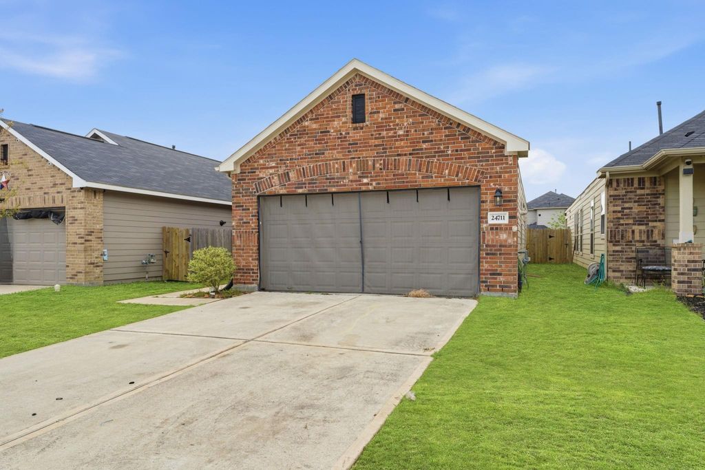 Photo of 24711 Teton Hollow Trl Trail, Huffman, TX 77336 (MLS # 28730959)
