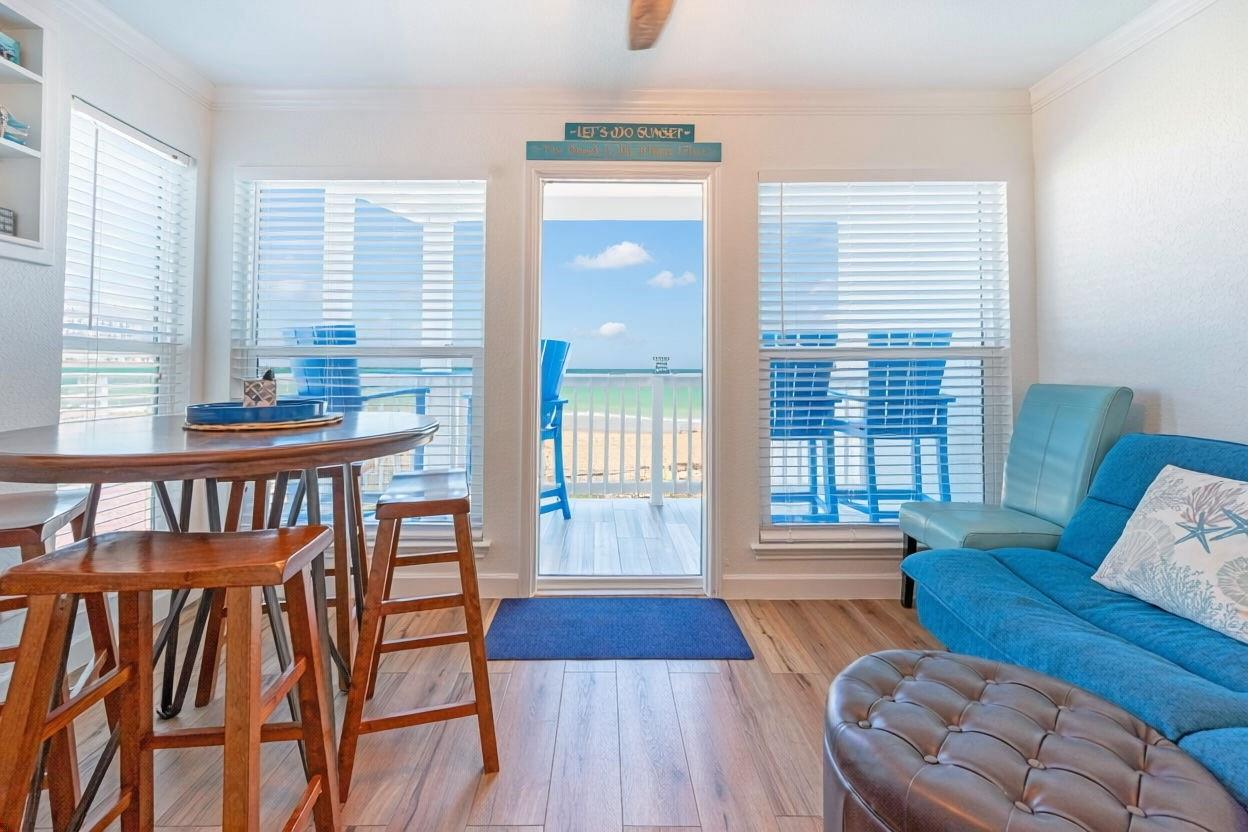 10811 San Luis Pass Road 2217