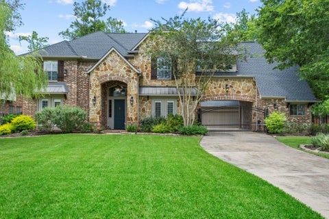 Photo of 56 Big Trail, Missouri City, TX 77459 (MLS # 92915906)