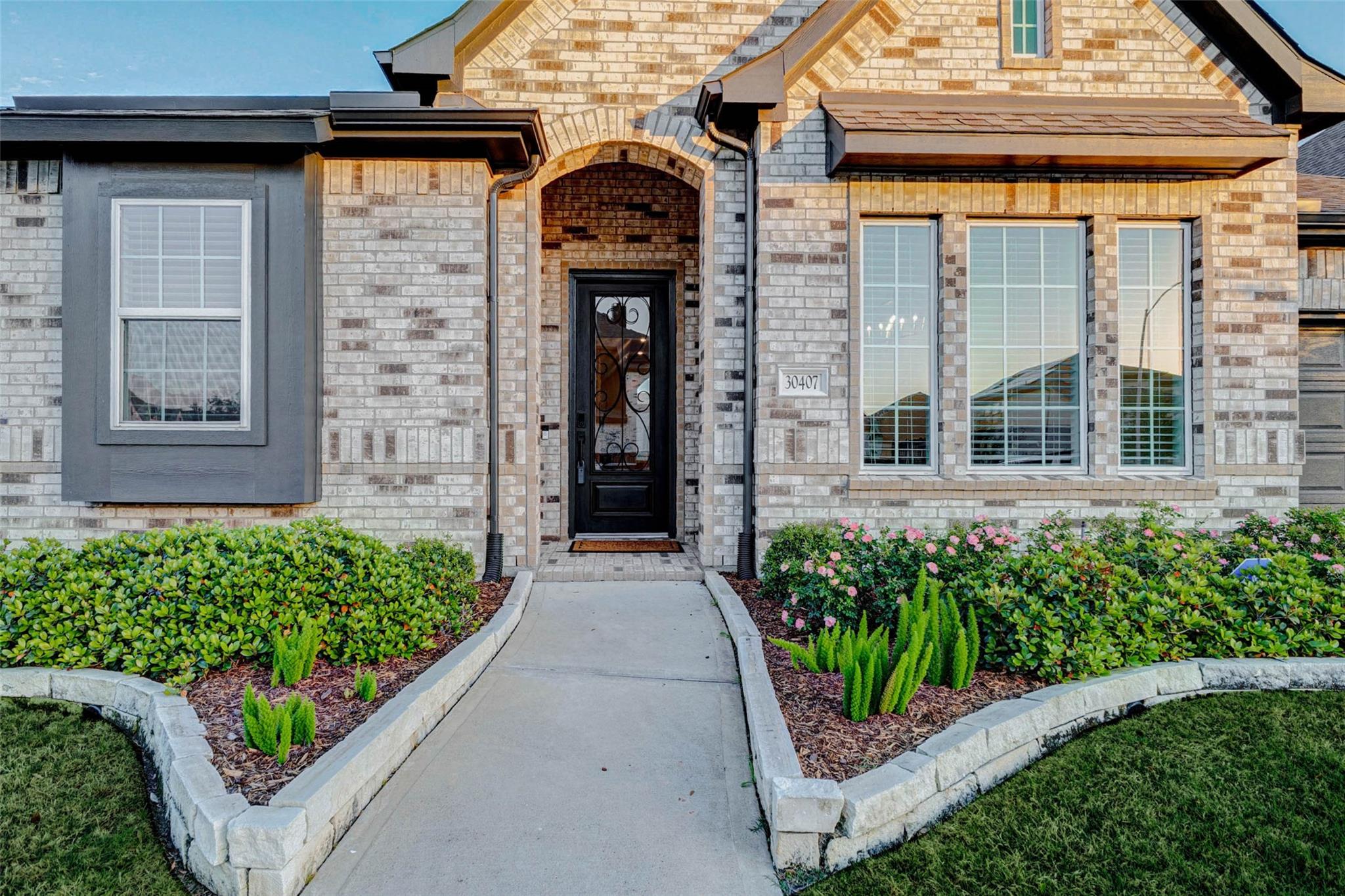 30407 Parkside Passage Court