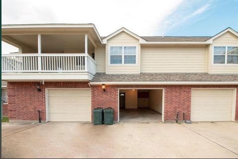 Photo of 1255 Lovett St #1255, Tomball, TX 77375 (MLS # 58156594)