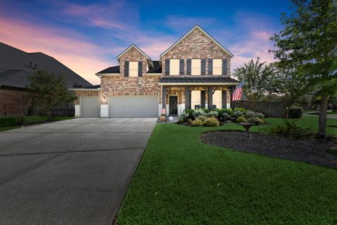 Photo of 201 Climbing Oaks Place, Montgomery, TX 77316 (MLS # 34537940)