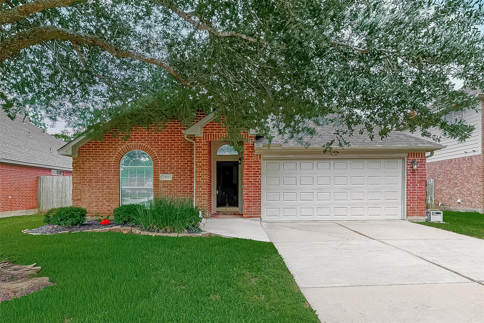 1303 S Teal Estates Circle