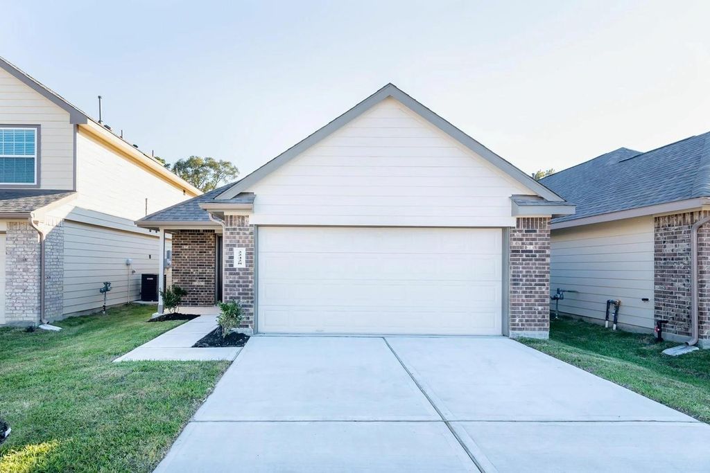 Photo of 22428 Clear Castle Drive, Porter, TX 77365 (MLS # 87232840)