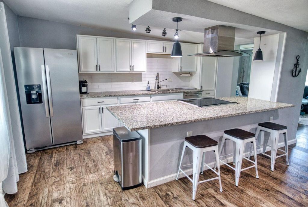 Photo of 266 Pr 674, Sargent, TX 77414 (MLS # 59043665)