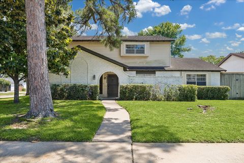 Photo of 12503 Mooredale Lane, Houston, TX 77024 (MLS # 59819268)