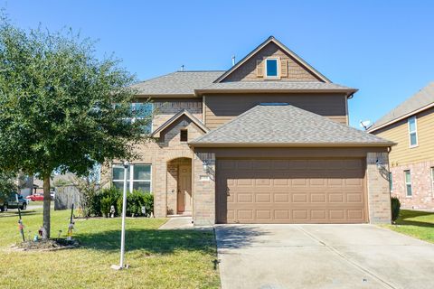 Photo of 2214 Forest Floor Ct, Rosenberg, TX 77471 (MLS # 58372146)
