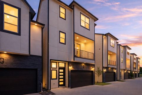 Photo of 1913 Hoskins Drive #H, Houston, TX 77080 (MLS # 4173606)