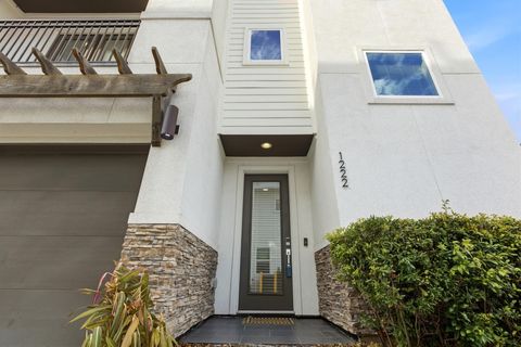 Tiny photo for 1222 Upton Street, Houston, TX 77020 (MLS # 18488106)