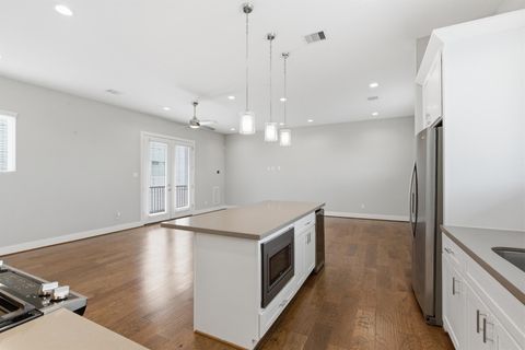 Tiny photo for 1222 Upton Street, Houston, TX 77020 (MLS # 18488106)