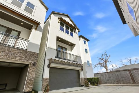 Tiny photo for 1222 Upton Street, Houston, TX 77020 (MLS # 18488106)