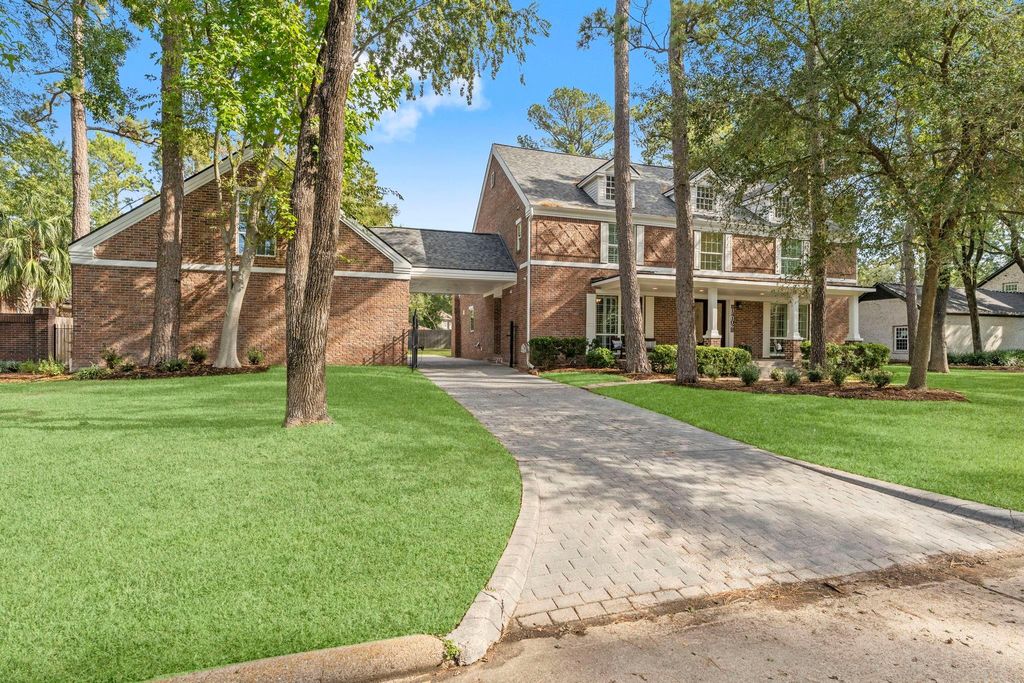 Photo of 14102 Champions Hamlet Court, Houston, TX 77069 (MLS # 72279533)