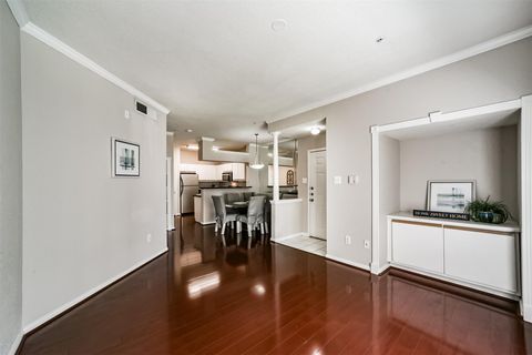 Photo of 1330 Old Spanish Trail #2106, Houston, TX 77054 (MLS # 70236869)