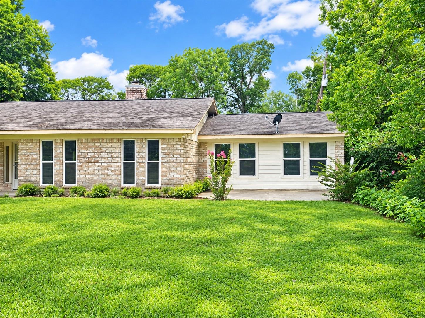 132 Otter Trail