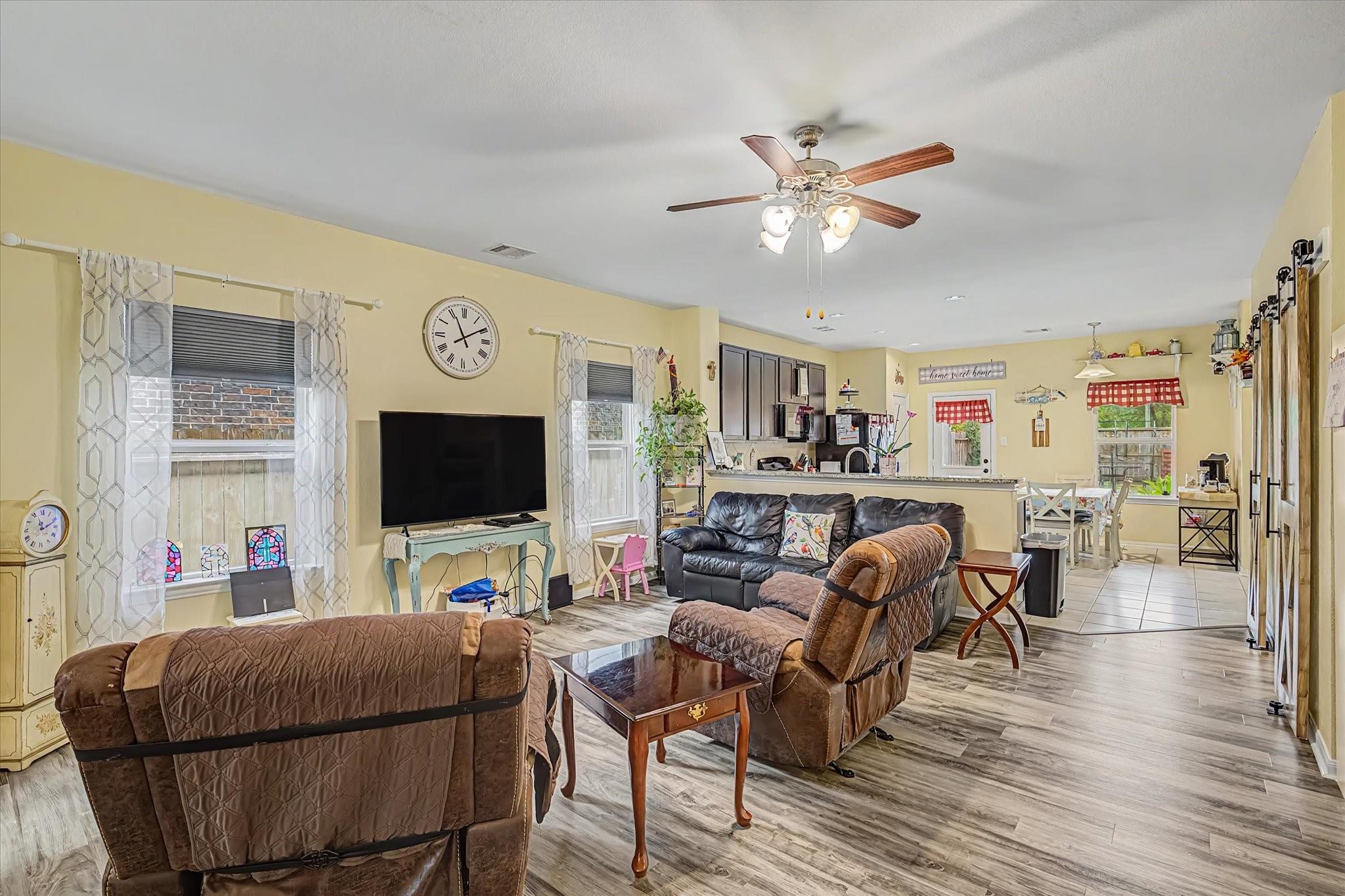 4914 Seaside Sparrow Lane