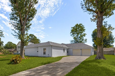 Photo of 12923 Advance Drive, Houston, TX 77065 (MLS # 76257308)