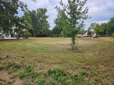 Photo of 8009 Sealey Street, Houston, TX 77088 (MLS # 17749077)