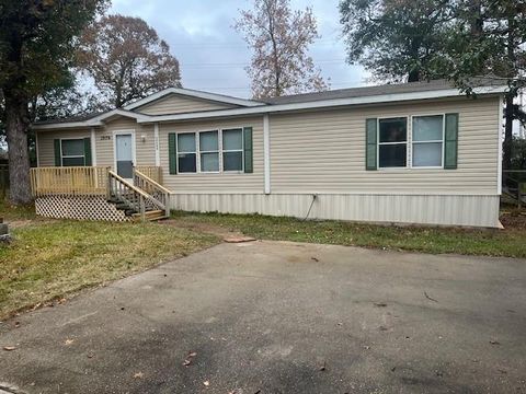 Photo of 13074 Pine Trail Court, Willis, TX 77318 (MLS # 70908063)