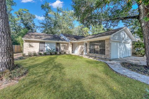Photo of 9 Birchcane Drive, The Woodlands, TX 77381 (MLS # 82255513) Photo of 9 Birchcane Drive, The Woodlands, TX 77381 (MLS # 82255513)