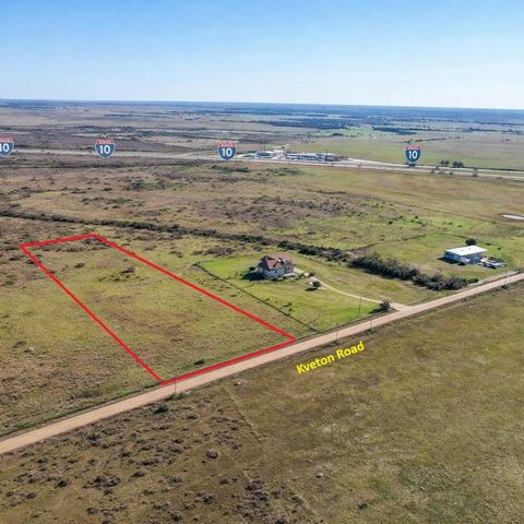 Photo of 3 Kveton, Cat Spring, TX 78933 (MLS # 68352790)