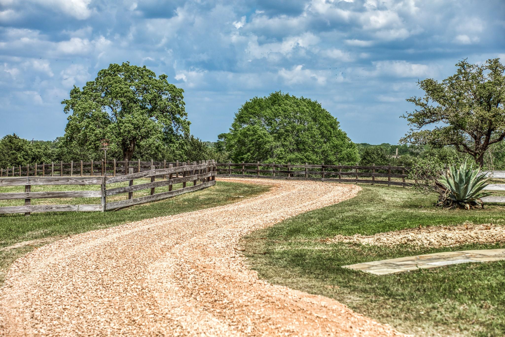 7157 Fm 1697 Tract 3