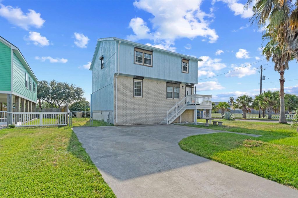 Photo of 2503 57th Street, Galveston, TX 77551 (MLS # 96173838)