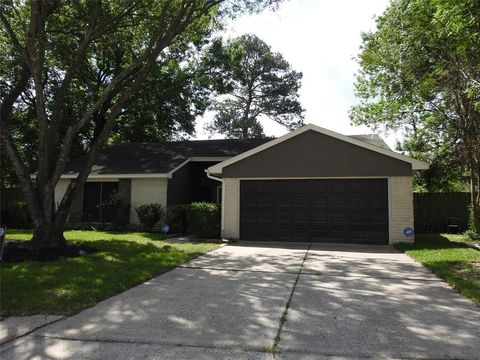 Photo of 19902 Bishops Gate Lane, Humble, TX 77338 (MLS # 29240632)