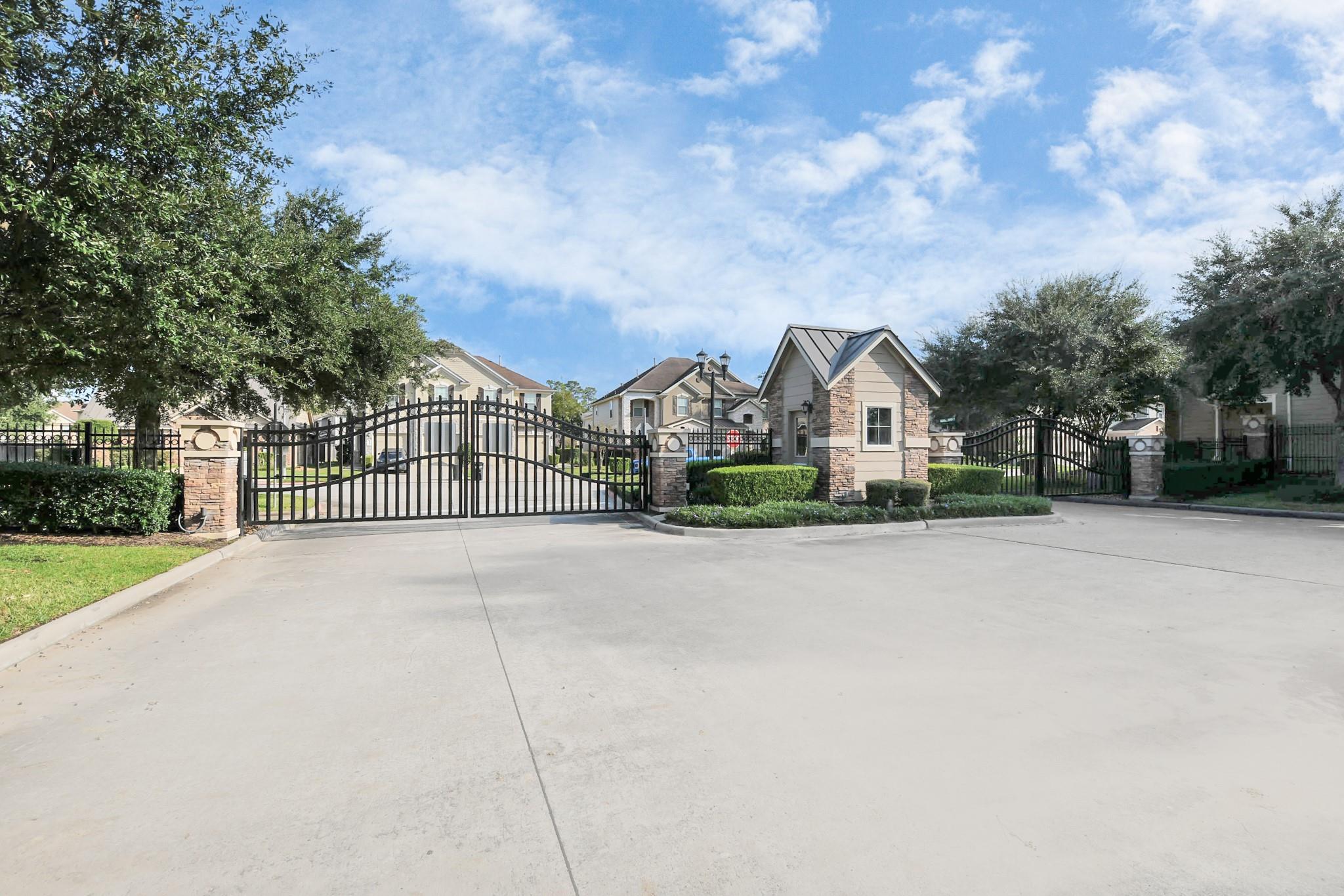 16020 Sweetwater Fields Lane