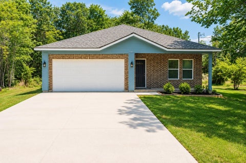 Photo of 1740 23rd Street #LT3, Hempstead, TX 77445 (MLS # 47110254)