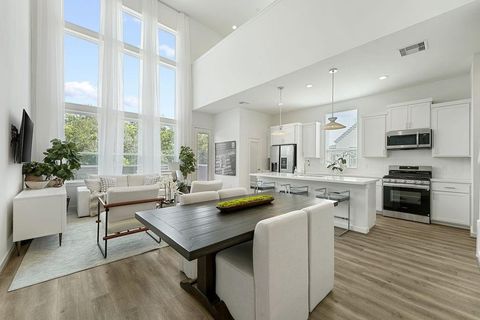 Photo of 1129 Highland Row Lane, Houston, TX 77091 (MLS # 68802237)
