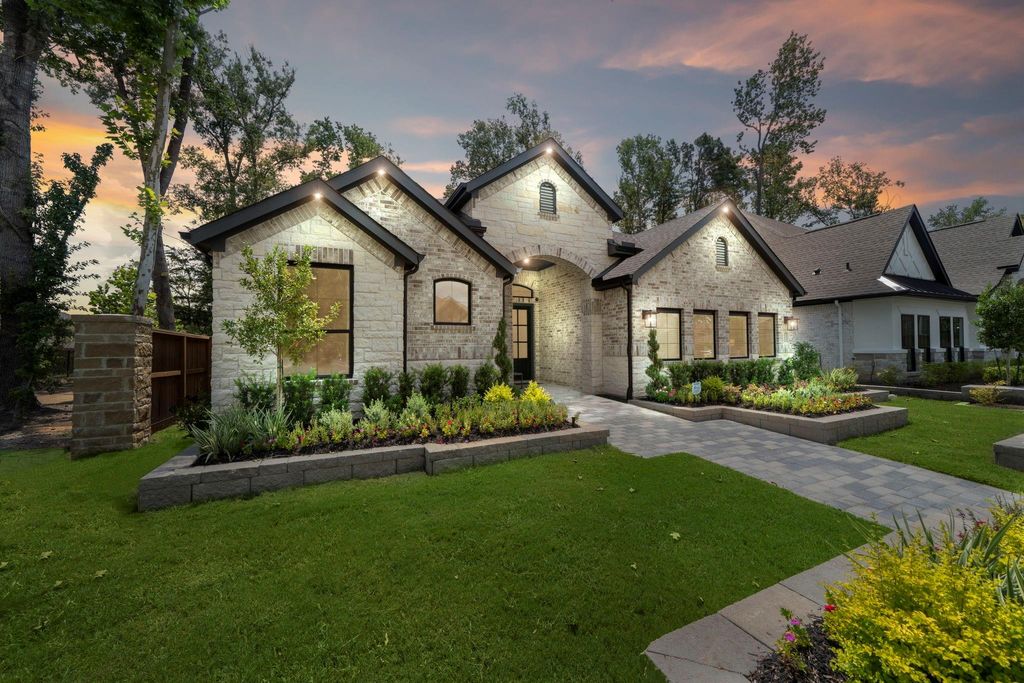 Photo of 9734 Roaring River Falls Lane, Porter, TX 77365 (MLS # 37282157)