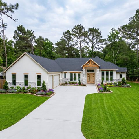 Photo of 34202 Conroe Huffsmith Rd, Magnolia, TX 77354 (MLS # 36929964)