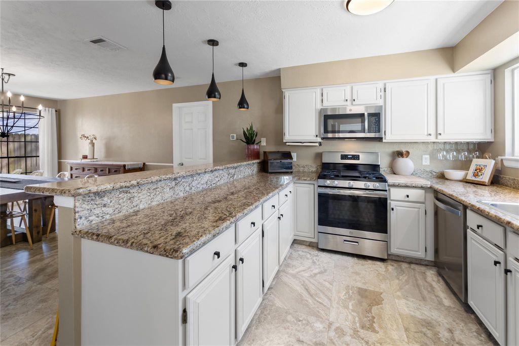 Photo of 2645 Sawyer Drive, Seabrook, TX 77586 (MLS # 93069540)