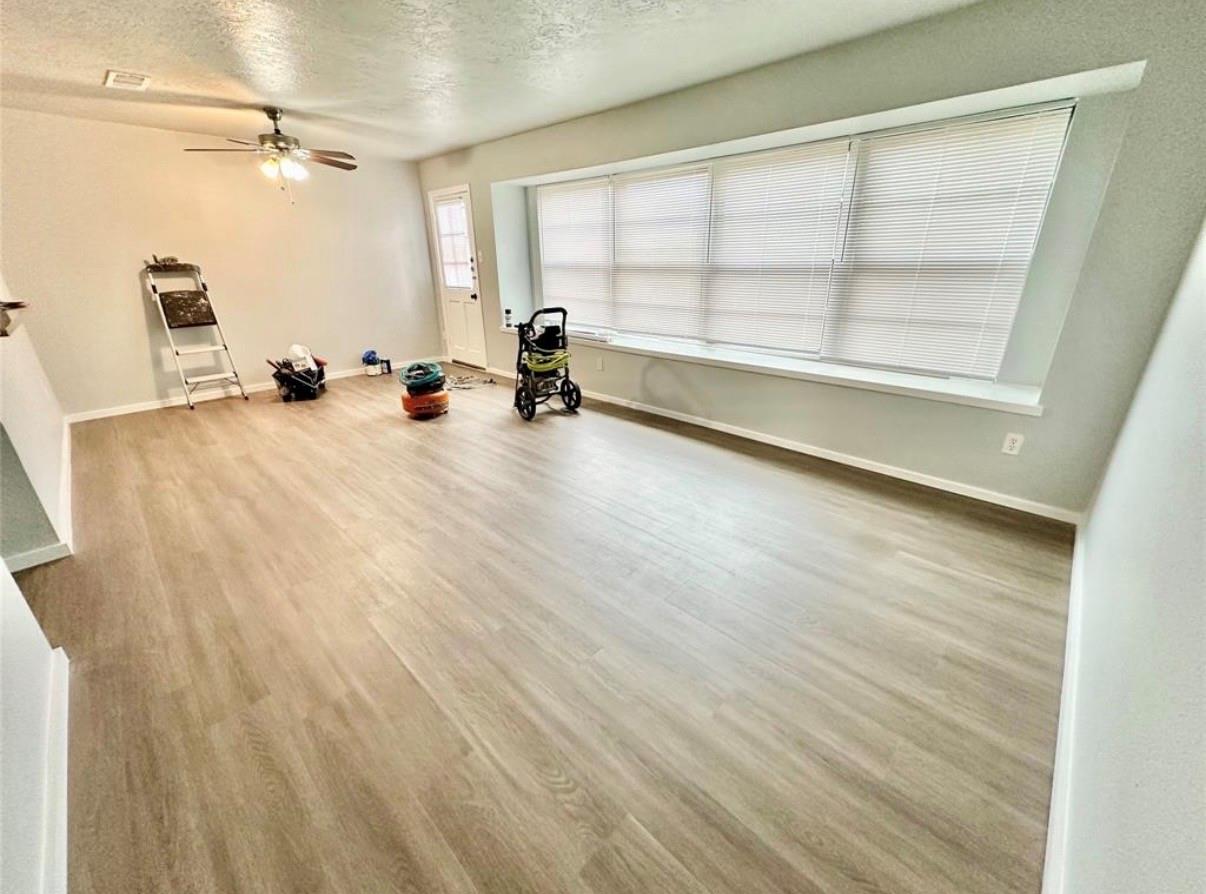 3860 Laura Leigh Drive