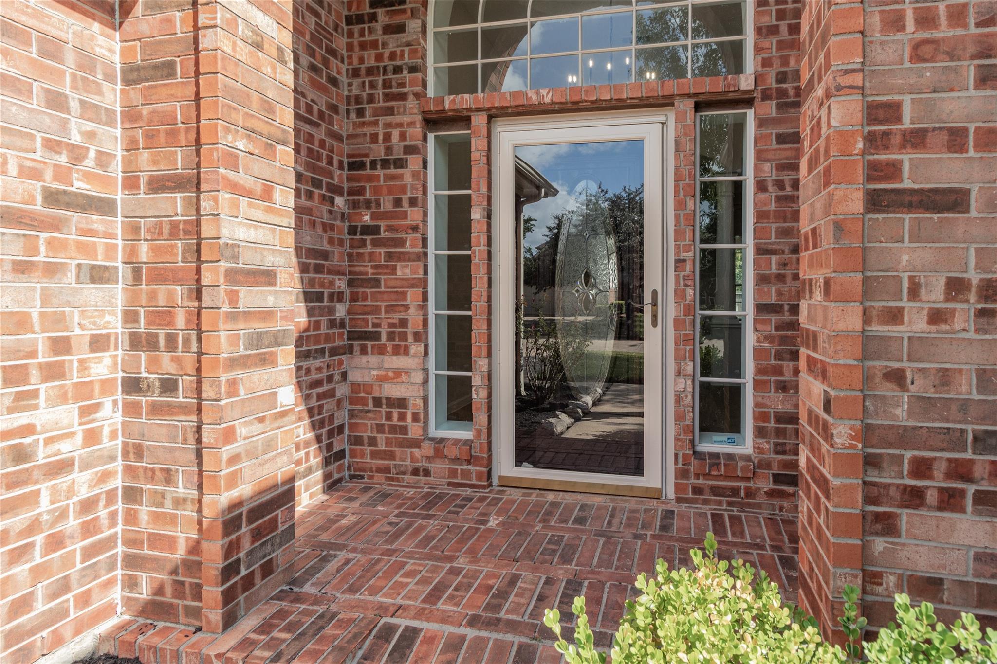 3115 Hickory Grove Lane