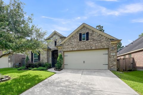 Photo of 127 Forest Heights Lane, Montgomery, TX 77316 (MLS # 36529688)