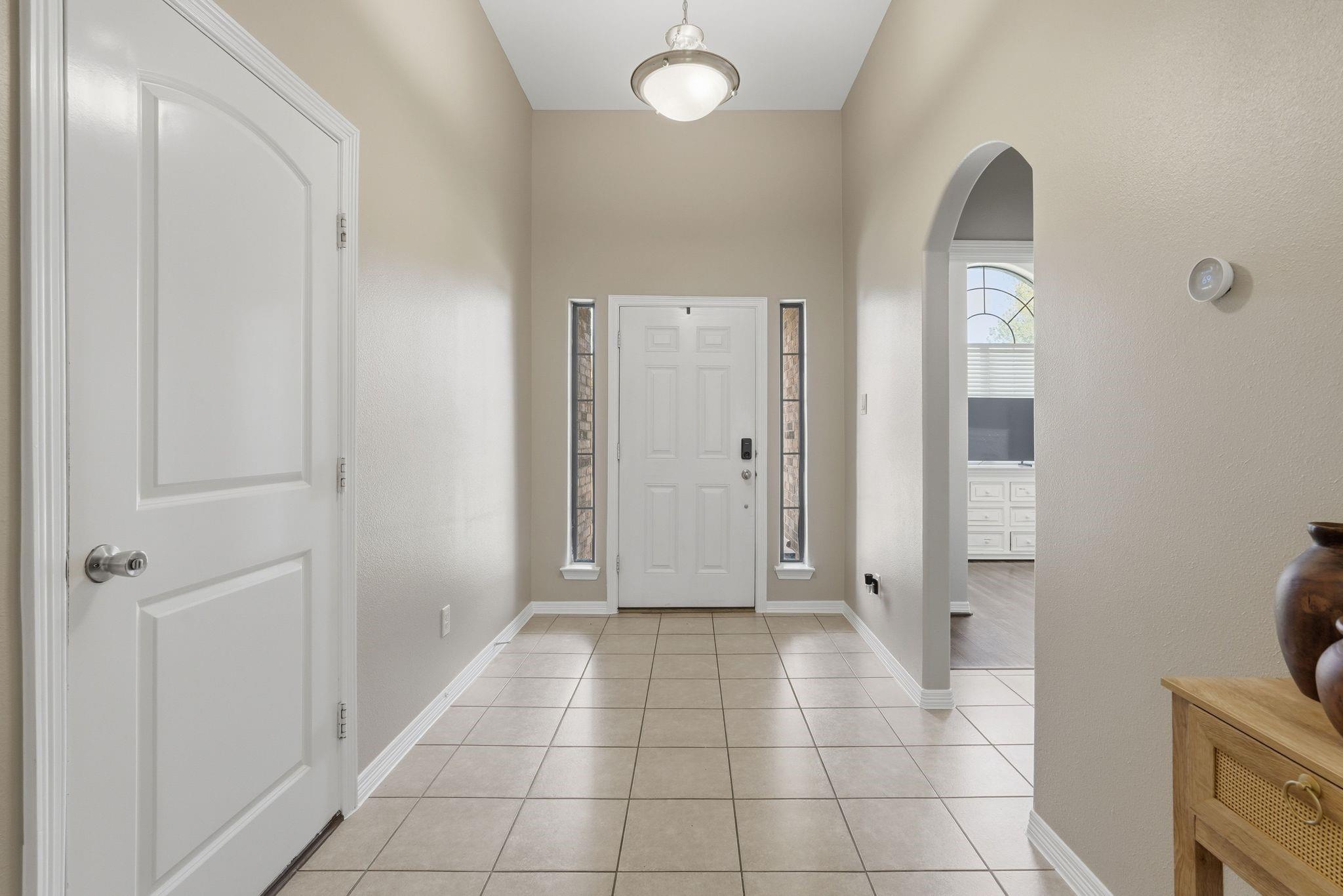 8032 N Tarrytown Crossing Drive